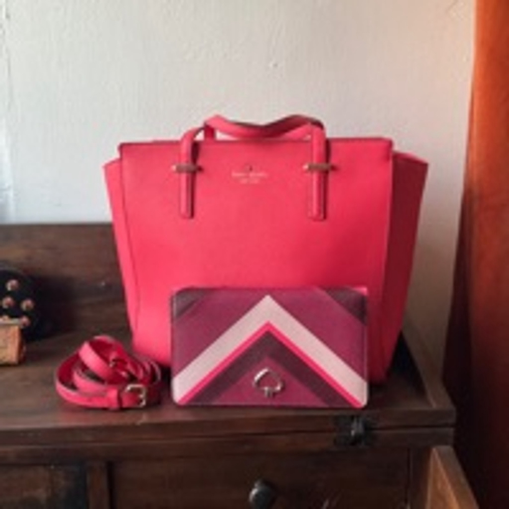 Kate Spade SET Pink Satchel Tote Bag and matching Wallet/Clutch
